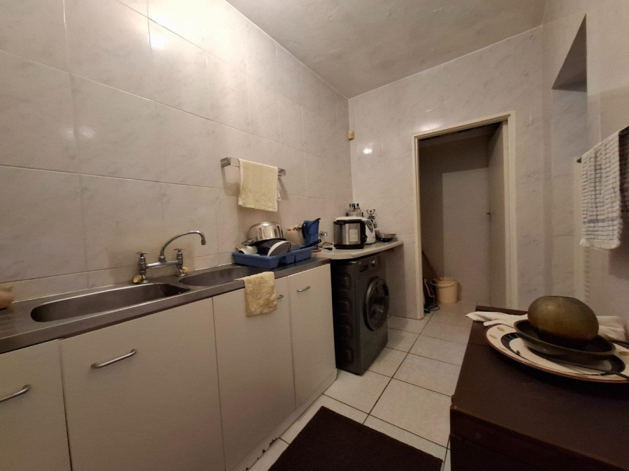 4 Bedroom Property for Sale in Wavecrest Eastern Cape